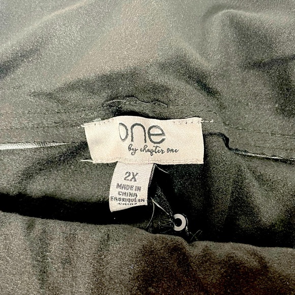 Black Faux Leather Leggings Size 2X - Picture 4 of 4